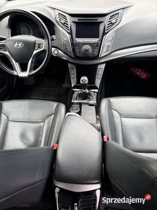 Hyundai i40 Kombi 2014 17 CRDi 154 Skóra