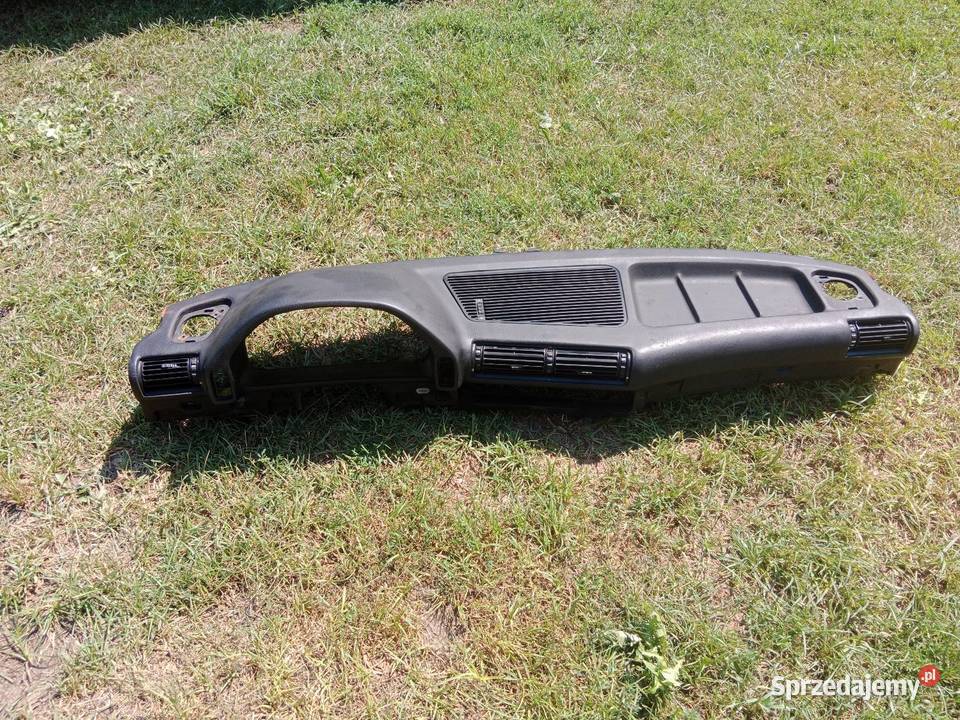 Deska rozdzielcza BMW E32 rarytas osobowe Deski rozdzielcze, konsole Stara Dąbrowa