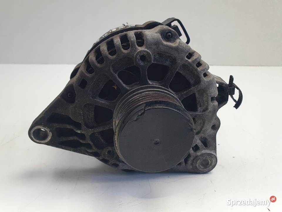 ALTERNATOR Hyundai i40 17 CRDI 373002A900 130A Rudka