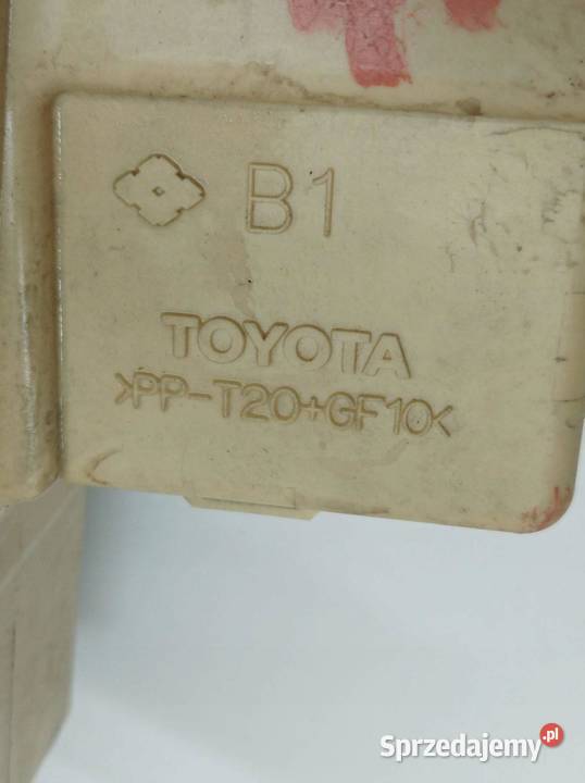 SKRZYNKA BEZPIECZNIKÓW 18 B 191 Toyota Celica osobowe