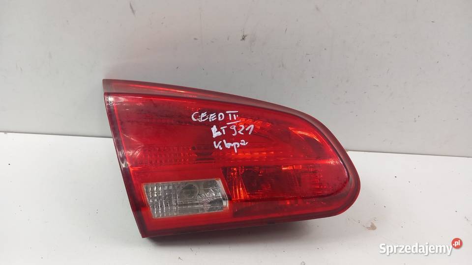 KIA CEED II HB LAMPA TYŁ LEWA W KLAPĘ Zbierkowo sprzedam