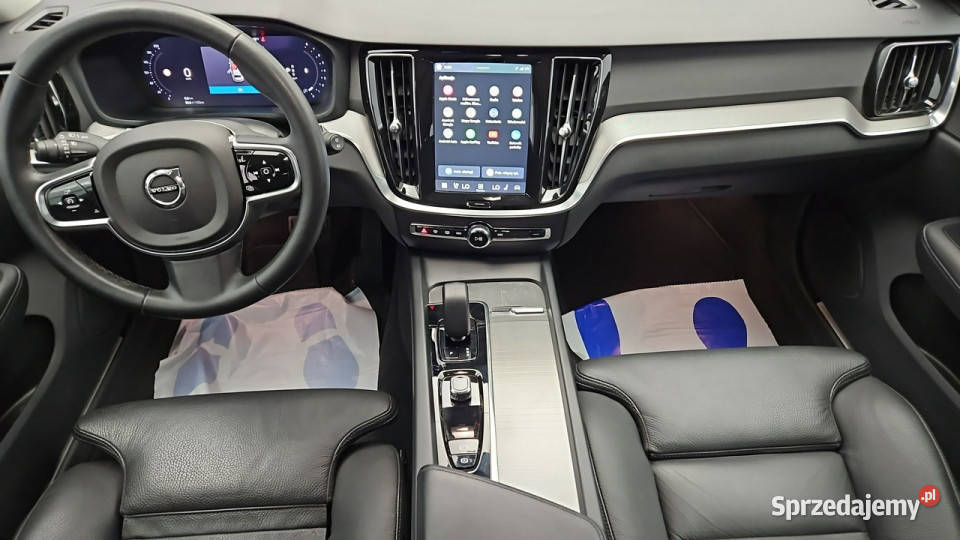 Volvo V60 B3 B Plus Dark aut Z Polskiego Salonu Warszawa