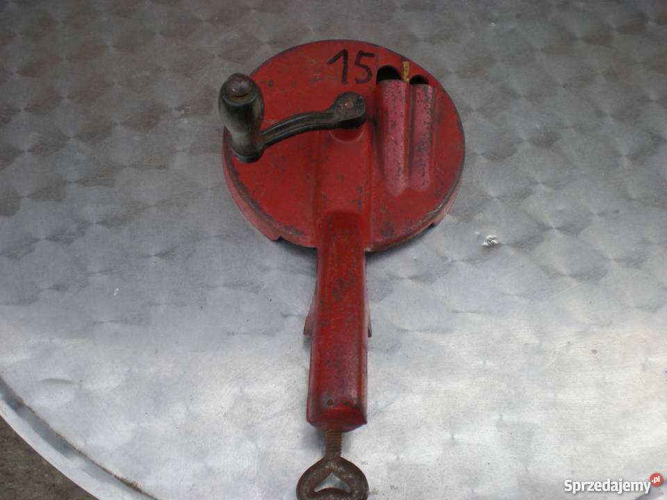 Zabytkowaobrotowa sieczkarka do Pozostałe Barlinek sprzedam