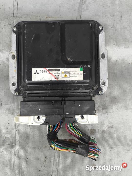 KOMPUTER STEROWNIK SILNIKA MITSUBISHI L200 Radom