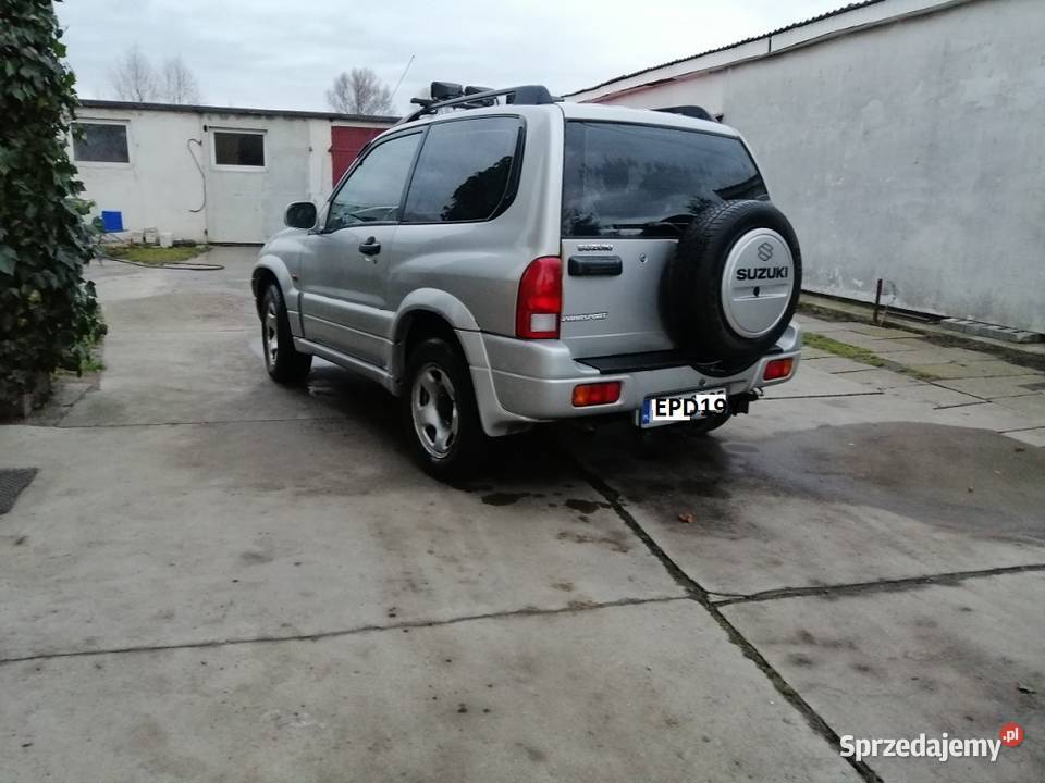 Suzuki Grand Vitara 1,6 Powodów Trzeci Sprzedajemy.pl