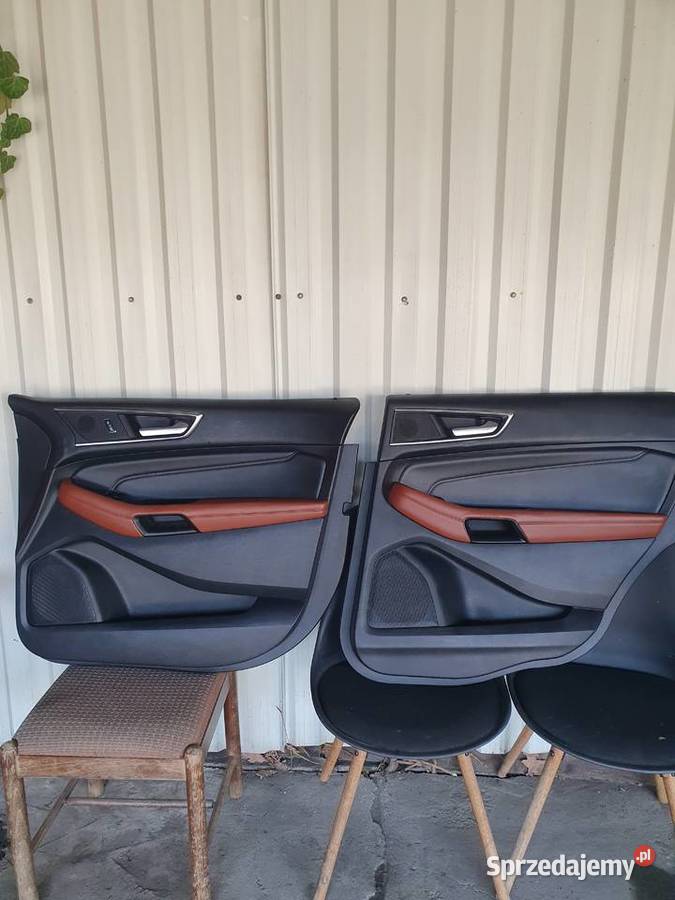 Ford Edge boczek dzwi prawych pomplet Przygody
