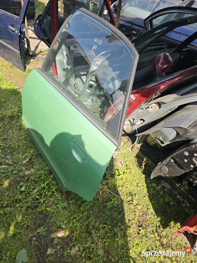 Drzwi audi a4 b5 lewy tył Polesie