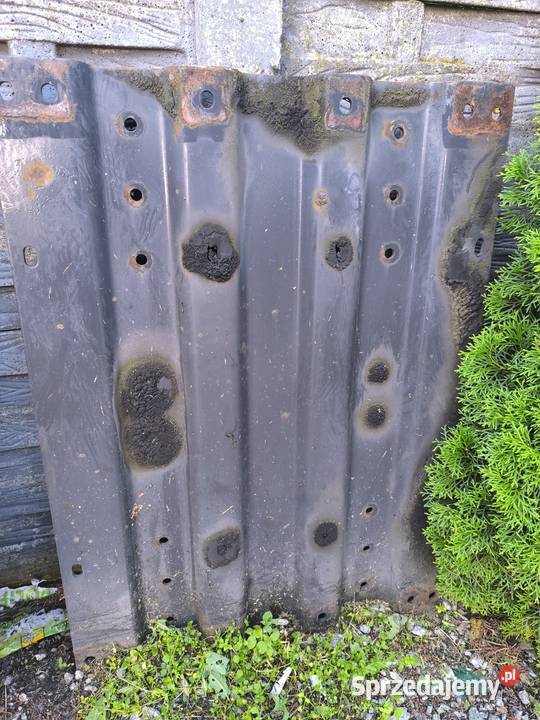 Blacha pod siodło Renault Premium 4 ciężarowe Niechanowo