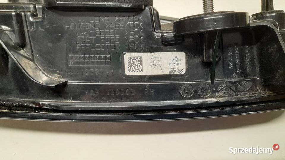 Citroen C4 III LAMPA PRAWA TYLNA TYŁ 9831120580 Goleniów