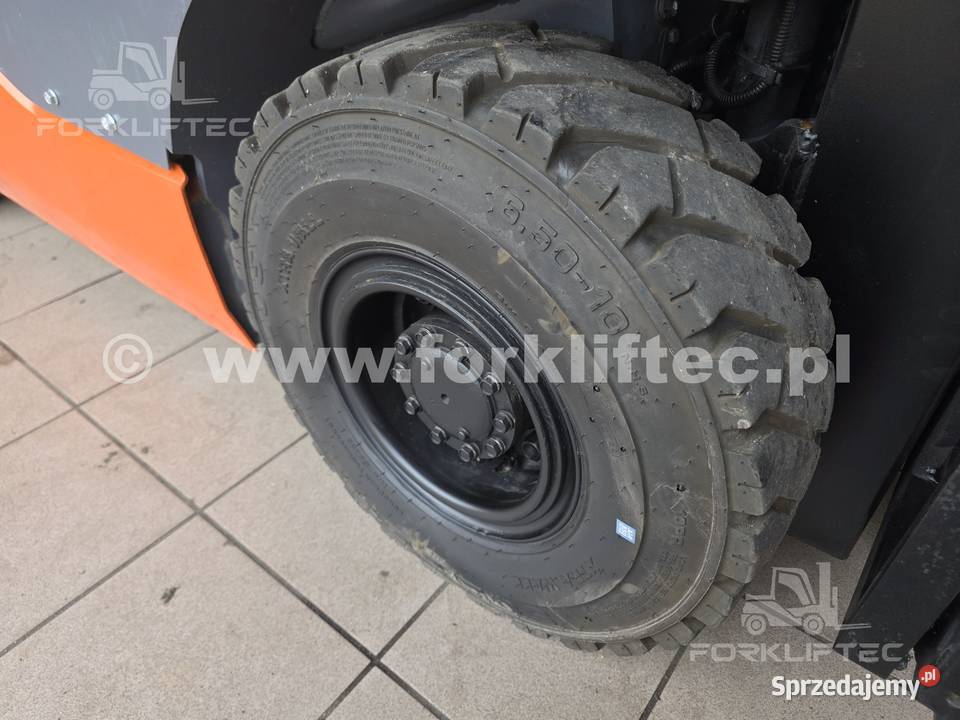 Wózek Widłowy TOYOTA 8FGF18 Kabina Triplex gaz Lędziny