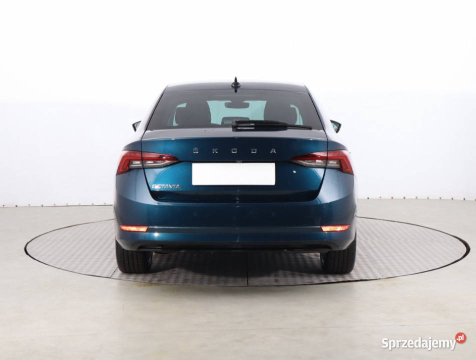 Skoda Octavia 15 TSI etec radio mazowieckie