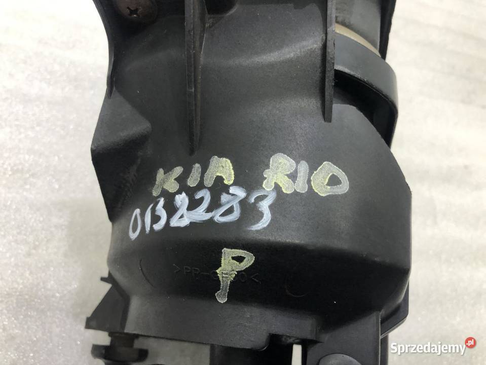 LAMPA PRZECIWMGIELNA KIA PICANTO II 92202FD0