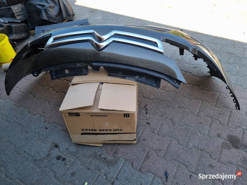 ZDERZAK PRZEDNI PRZÓD HALOGENY CITROEN C3 II Zderzaki sprzedam