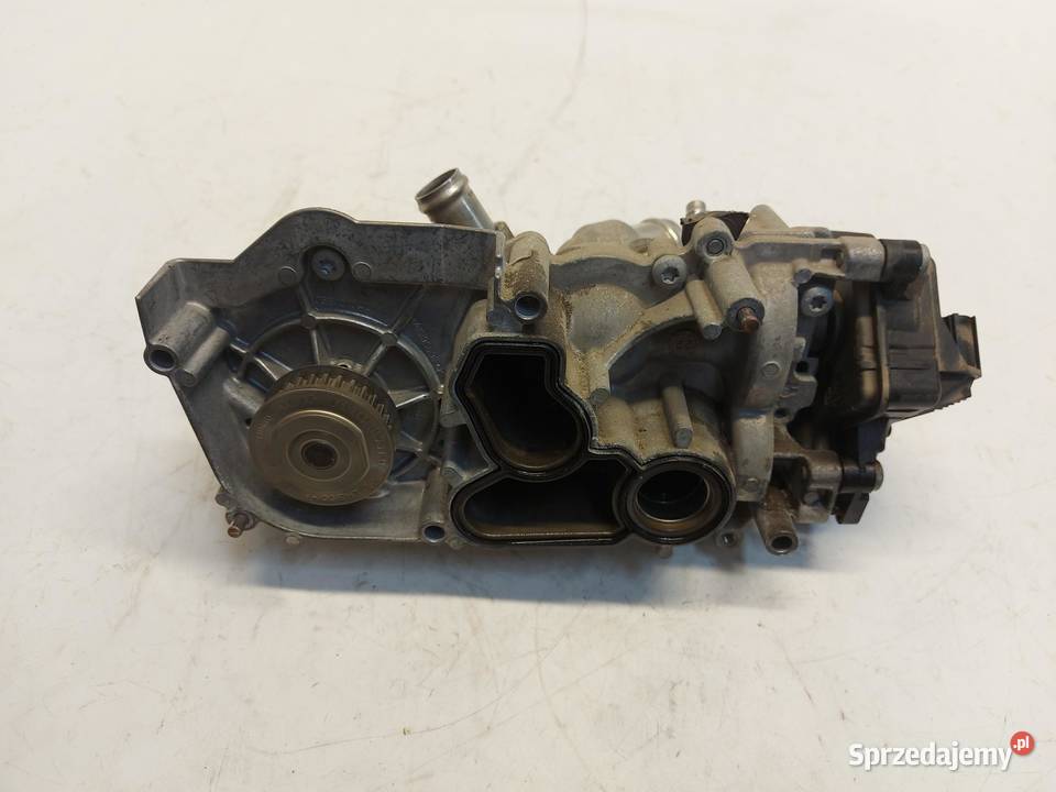 Ford Tourneo Connect III MK3 POMPA WODY