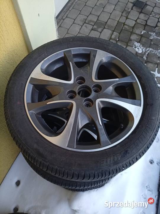 Felgi Toyota Yaris Tomaszów Lubelski