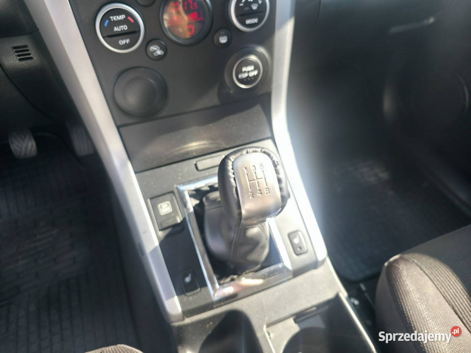 Suzuki Grand Vitara 16 Benzyna Serwisowany bluetooth Piekoszów
