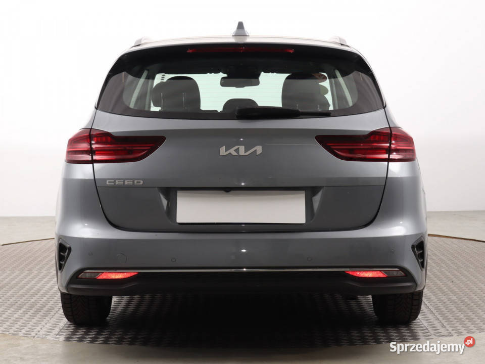 Kia Ceed 15 TGDI MHEV czujnik parkowania Katowice