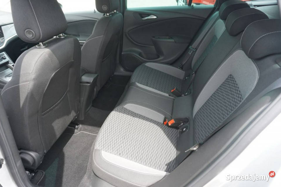 Opel Astra Sports Tourer 15CDTI 122 AUT Edition automatyczna Astra