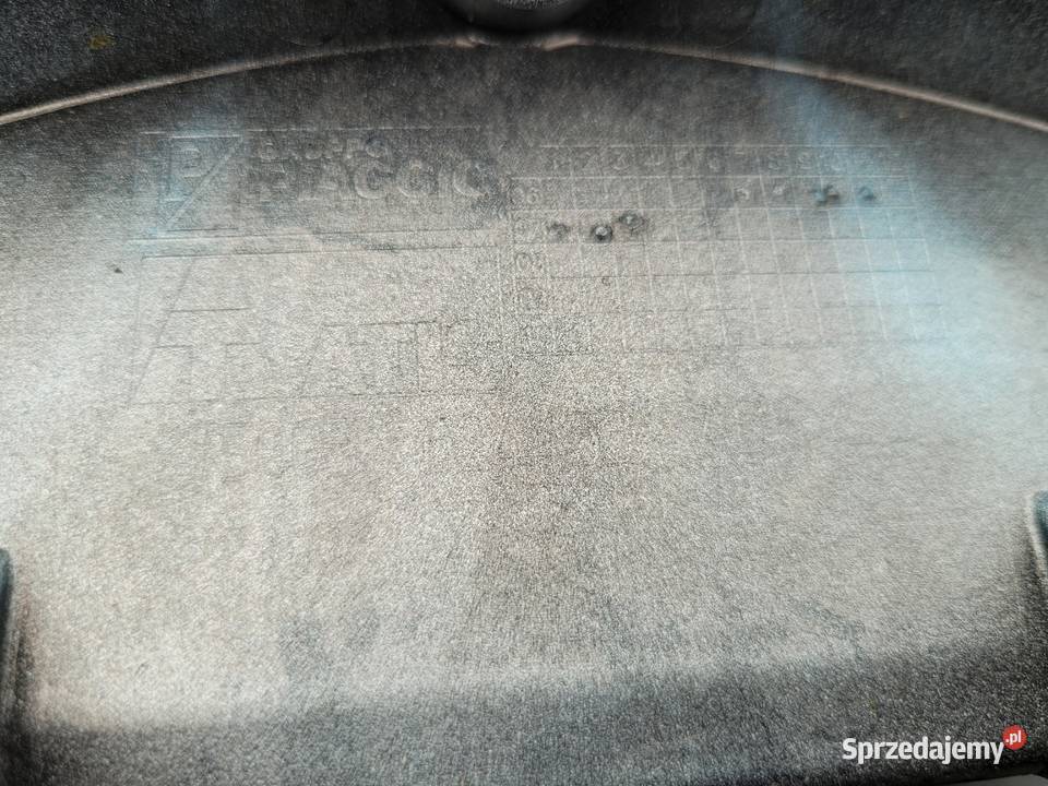 Piaggio MP3 125 200 250 grill owiewka przod Piła sprzedam