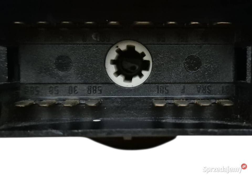 PRZEŁĄCZNIK WŁĄCZNIK ŚWIATEŁ PASSAT B5 FL BORA Działoszyce