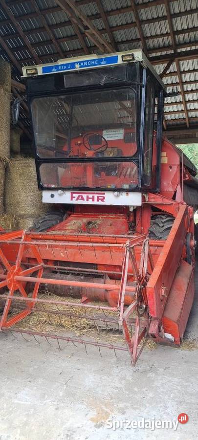 Kombajn zbożowy Fahr M900 silnik deutz kabina Deutz-Fahr