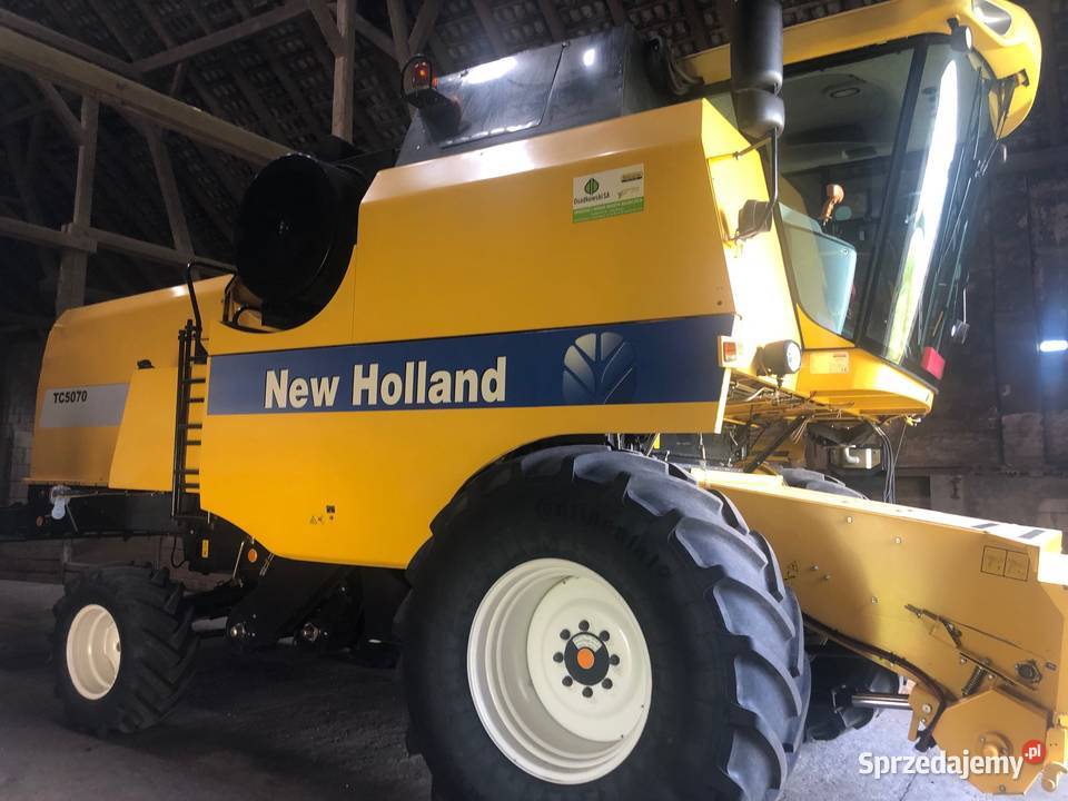 Kombajn New Holland Tc 5070 Dane Techniczne sprzedajemy.pl