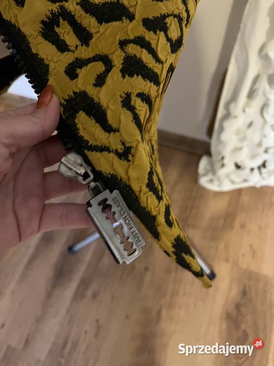 Włoski płaszcz ML seria limitowana Tarnów sprzedam