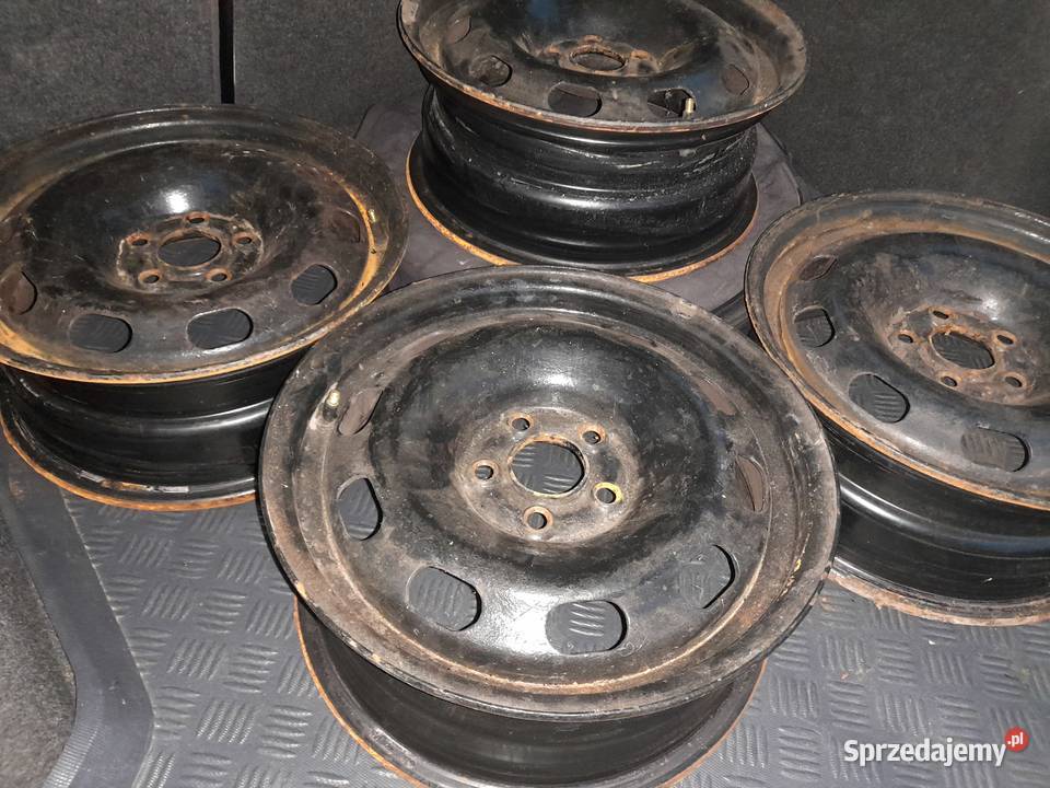 Felgi 15 octavia golf Średnica 15" Skierniewice sprzedam