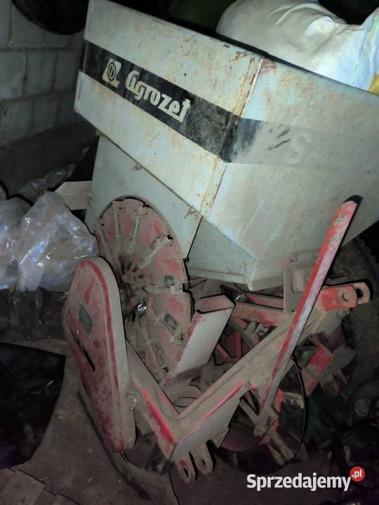 Sprzedam maszyny rolnicze Mońki