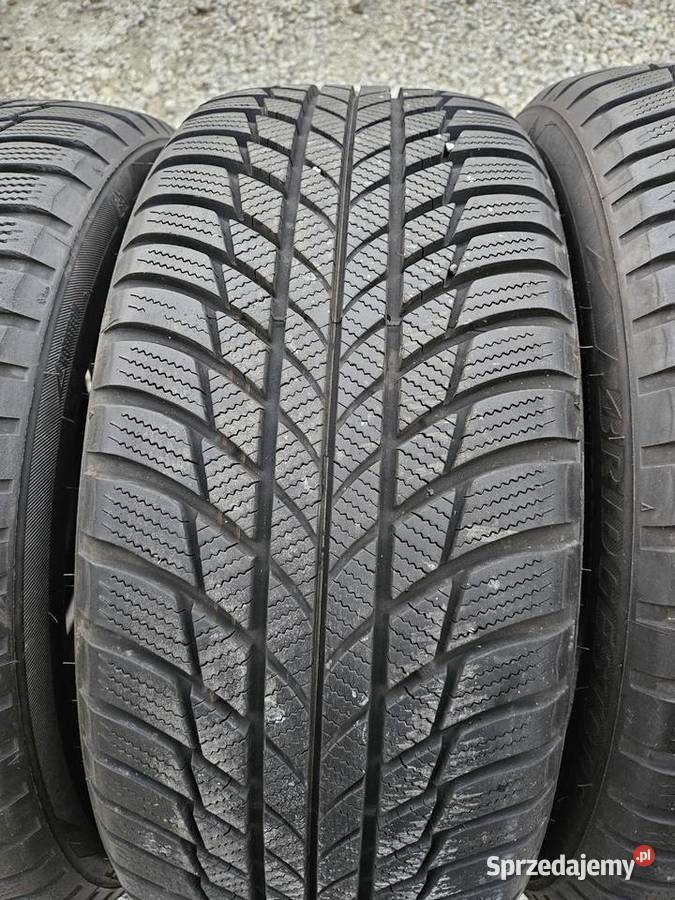 Bridgestone Blizzak LM001 225 45 R18 MO Zimowe Libiąż