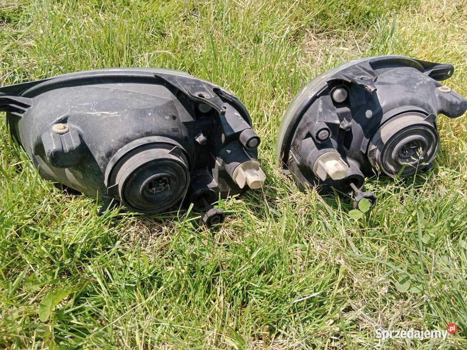 Opel corsa B reflektory przednie lampy przód Wiązów