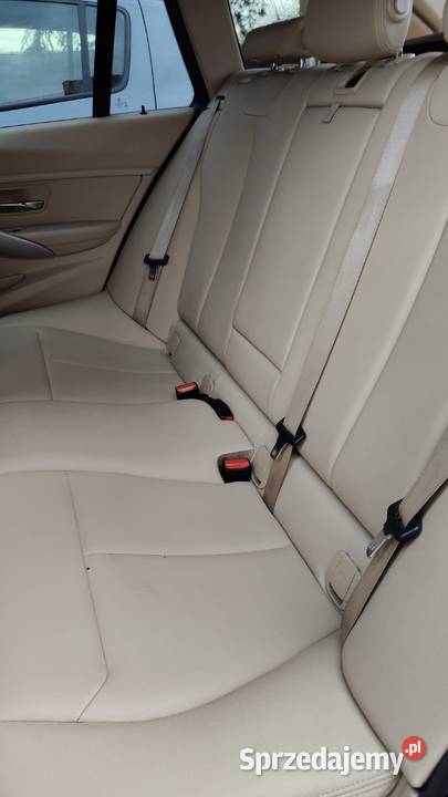 BMW 3 318 Diesel 2013 Navi Skóra Alu nieuszkodzony