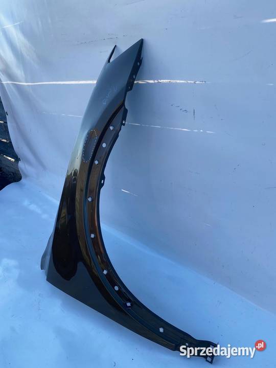 BŁOTNIK PRAWY PRZOD PRZEDNI AUDI A3 8V0821468A osobowe