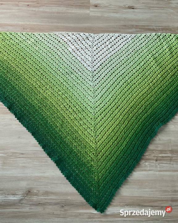 Chusta szydełkowa Studzienice