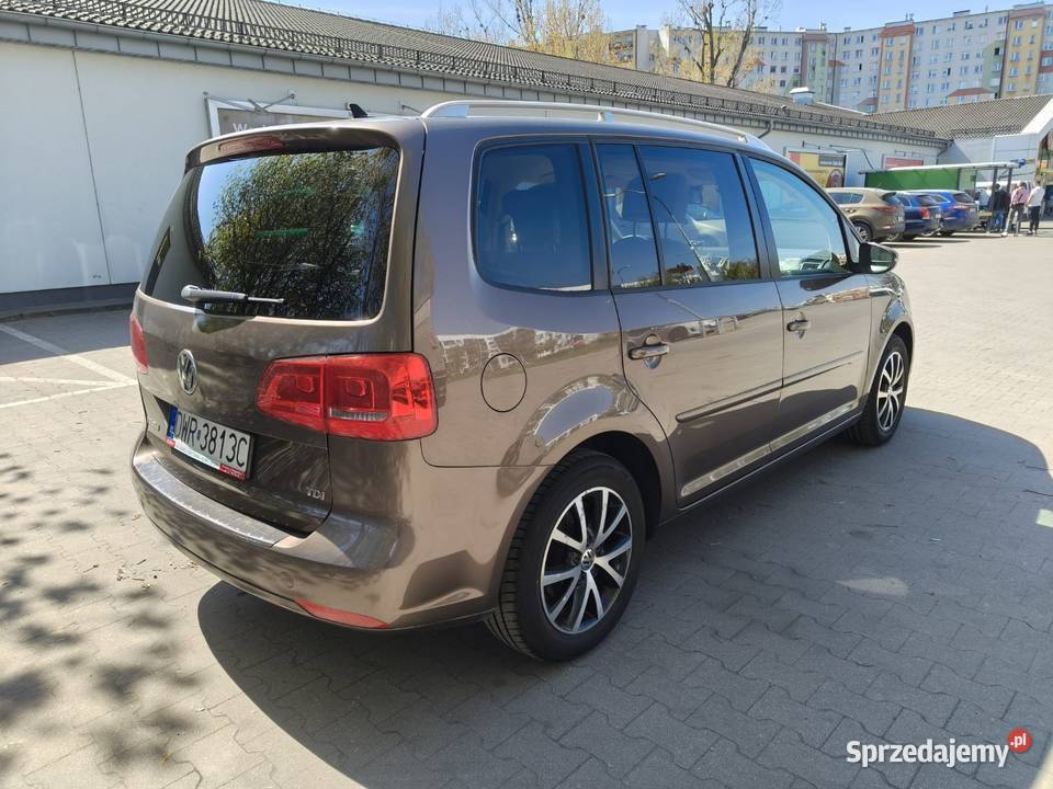 Volkswagen Touran 16 Wrocław