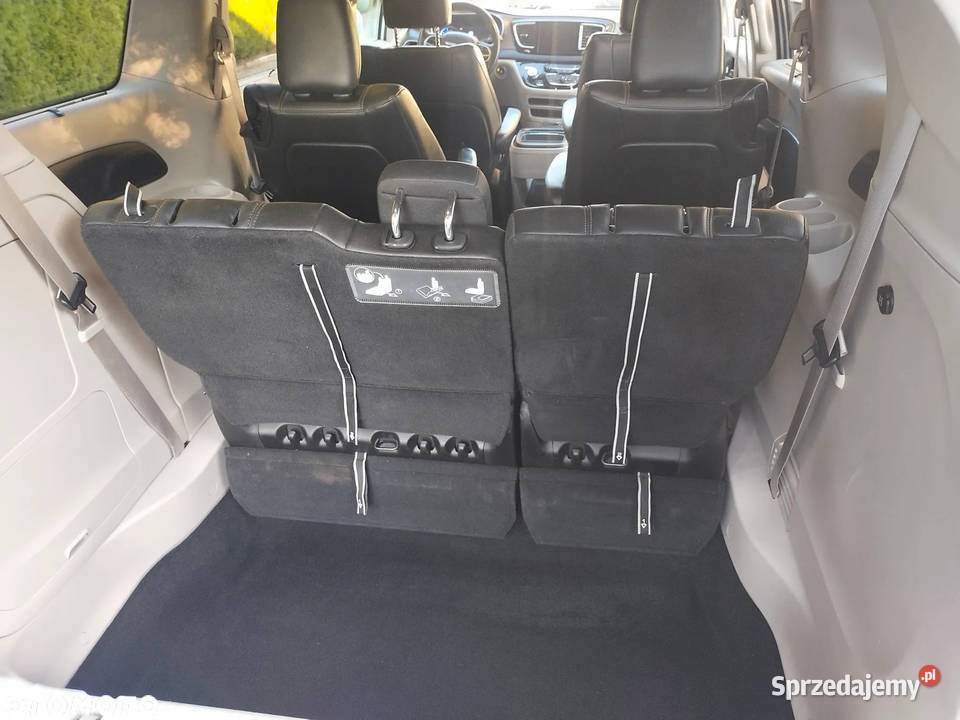 Chrysler Pacifica PHEV 36 100 Bezwypadkowy Katowice