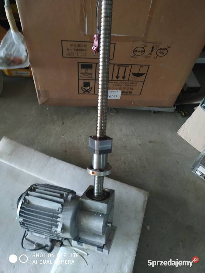 Śruba trapezowa z napędem Langguth Lublin