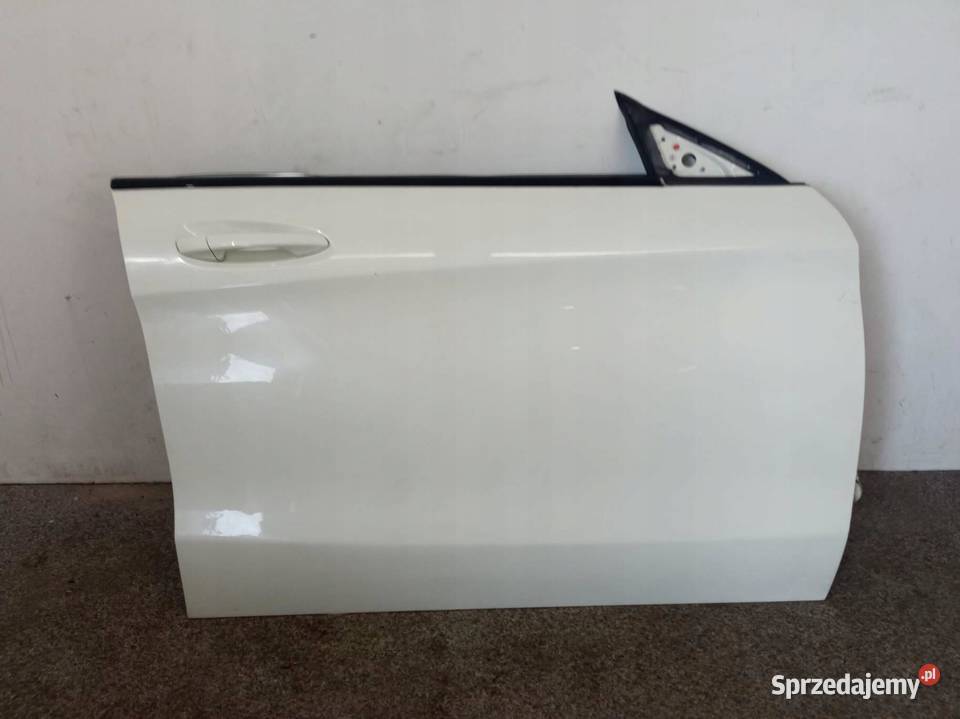 DRZWI PRAWE PRZÓD 149 W117 MercedesBenz CLAklasa Drzwi