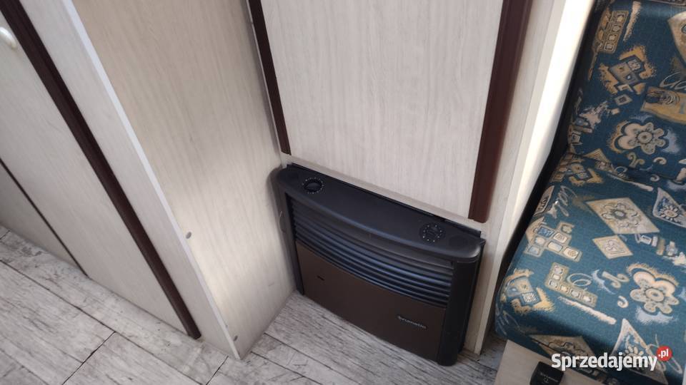 Przyczepa Kempingowa NIEWIADÓW model 390 2001r 4 świętokrzyskie Kielce