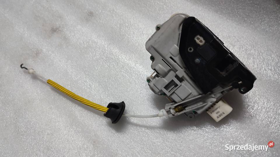 ZAMEK DRZWI TYLNYCH AUDI A 3 8 P 5 DRZWI Wrocław