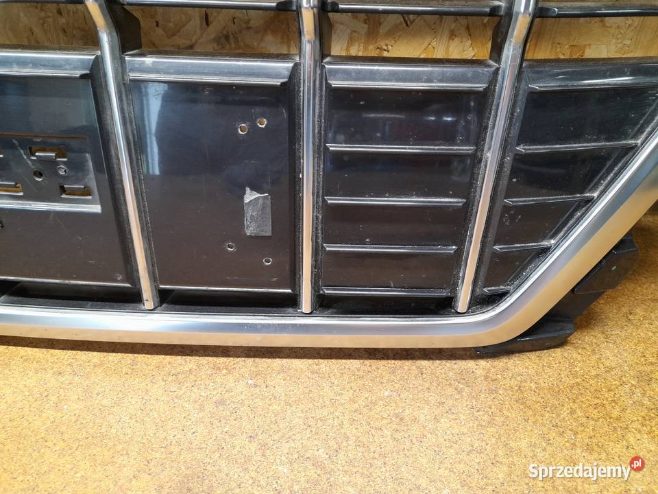 Audi Q3 II atrapa chłodnicy grill 83a853651E Goleniów