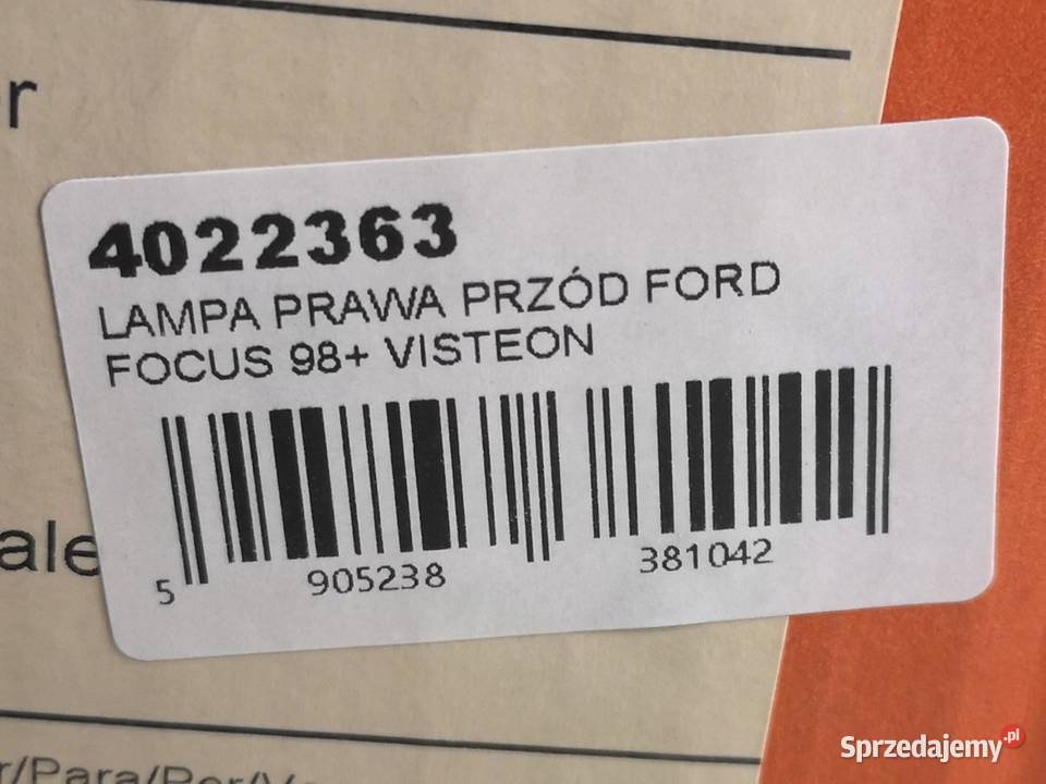 LAMPA PRAWY PRZÓD FORD FOCUS 19982004 NOWA Lampy przeciwmgielne
