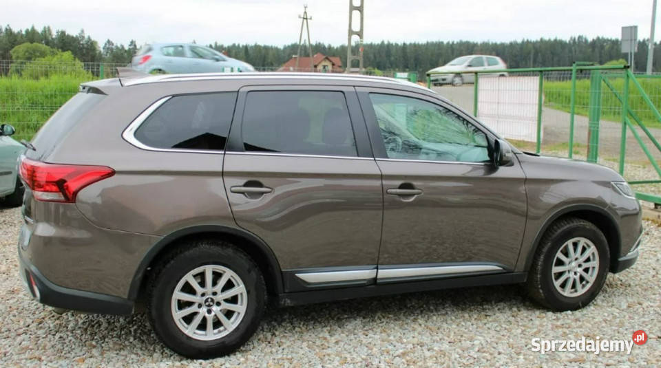 Mitsubishi Outlander 20 150NaviKamera2xalu III centralny zamek Harklowa