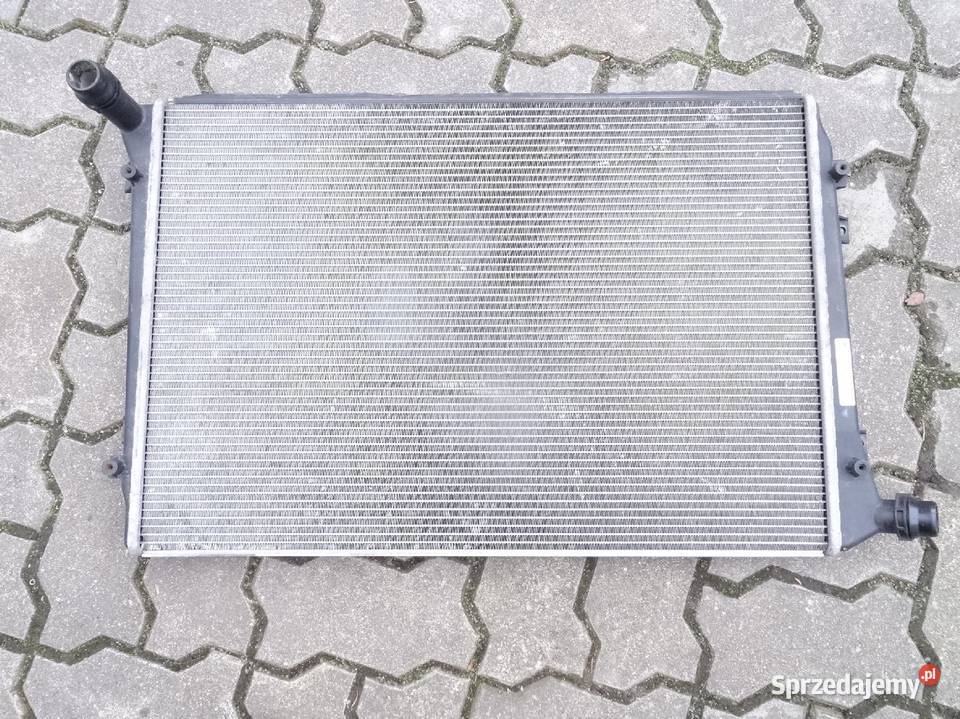 1K0121251BL VW CADDY GOLF PASSAT CHLODNICA WODY osobowe Przemęt