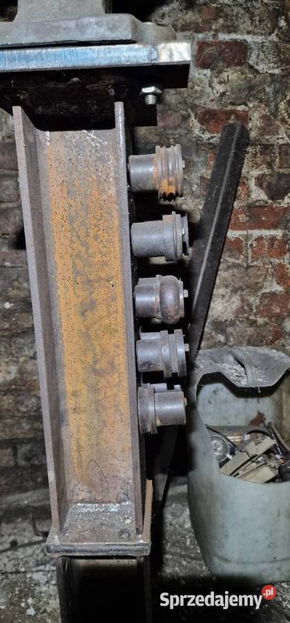 Żłobiarka do blachy