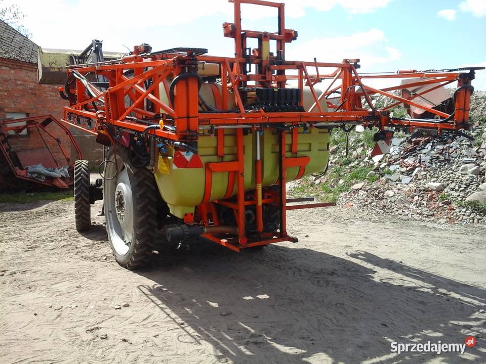 Opryskiwacz zawieszany douven 1000l john deere