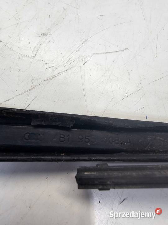 RAMIĘ WYCIERACZKI PRAWE AUDI A6 C5 4B1955408A Przystajń sprzedam