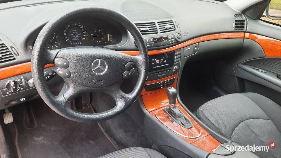 MercedesBenz Klasa E W211 KARAWAN 22CDI 170tkm aluminiowe felgi Jaśkowice