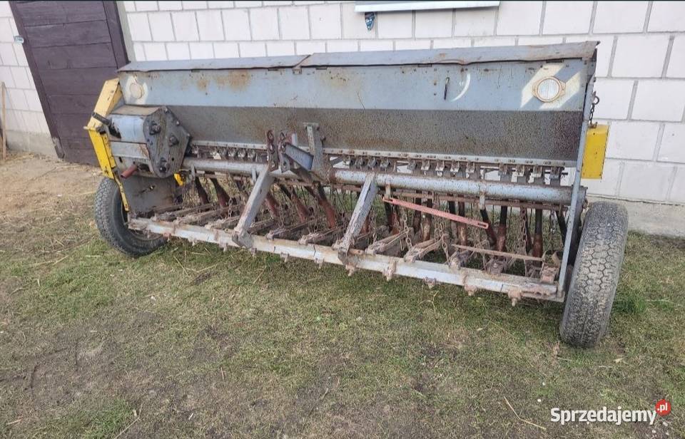 Siewnik poznaniak nieuszkodzony Siewniki i sadzarki