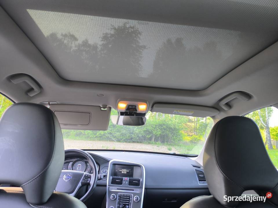 Volvo Xc 60 25 T5 AWD super stan NOWY ROZRZĄD Sobolew